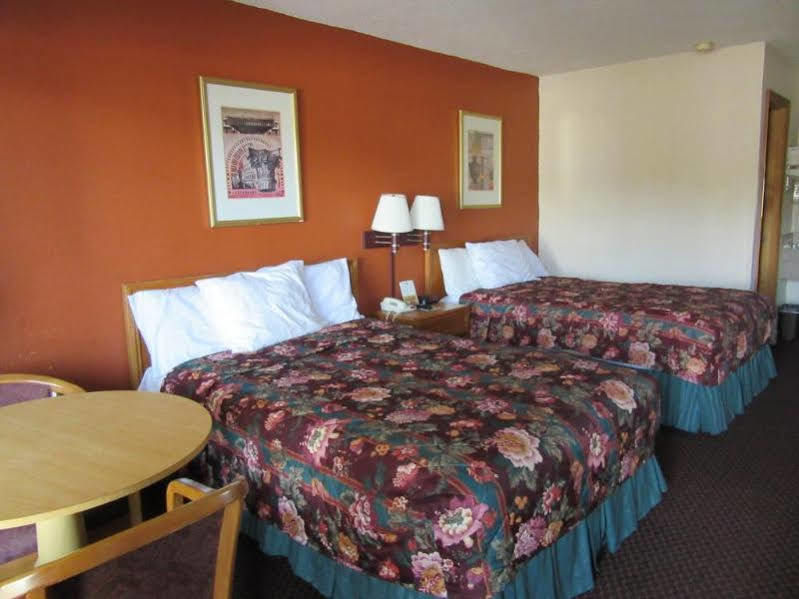 Days Inn By Wyndham Augusta Wheeler Road Exteriör bild