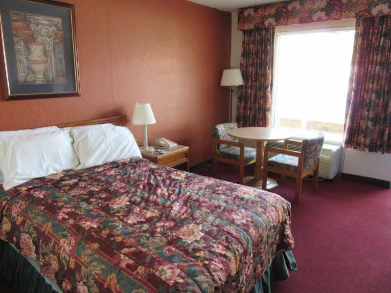 Days Inn By Wyndham Augusta Wheeler Road Exteriör bild